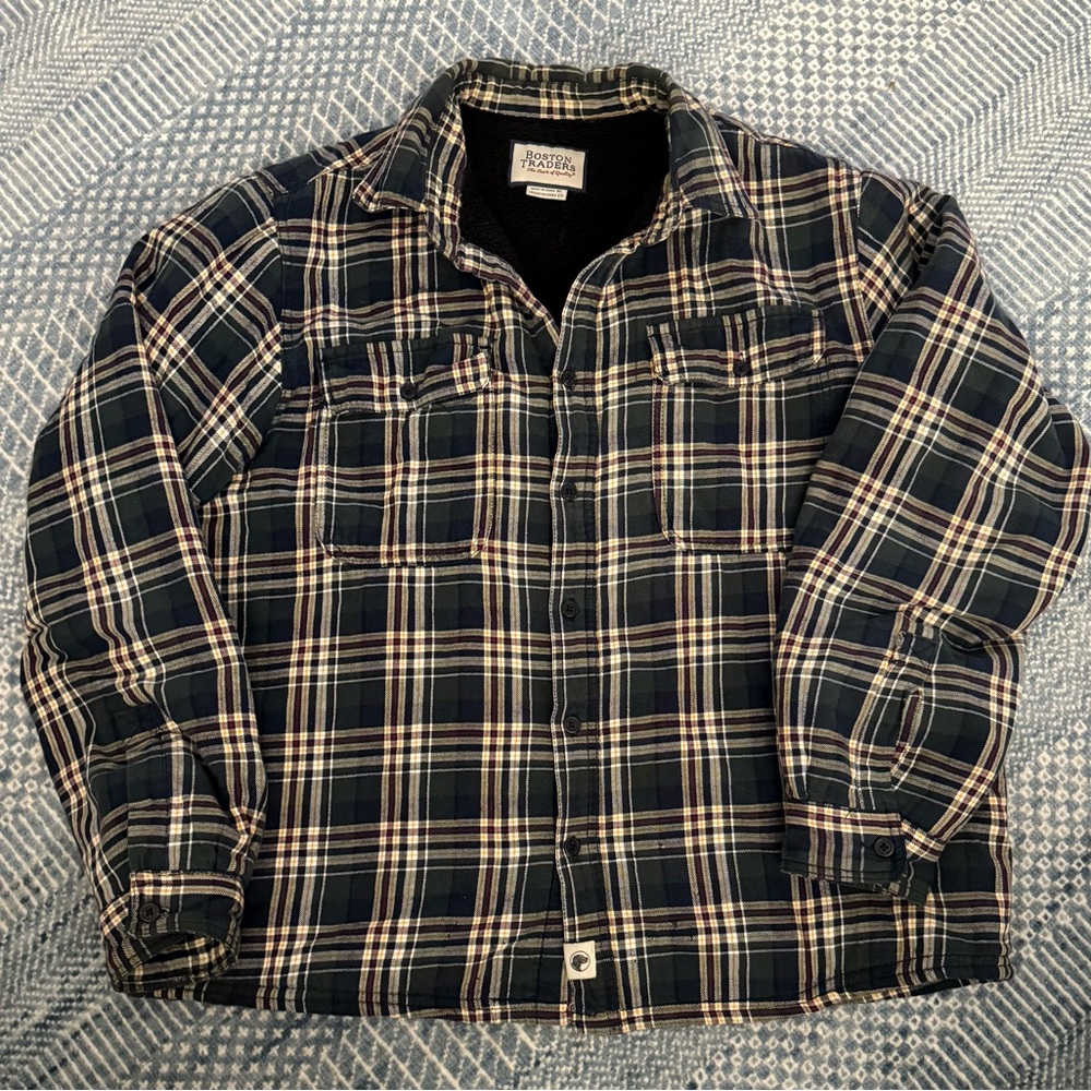 This Weatherproof Vintage shirt jacket is the perfect blend of comfort